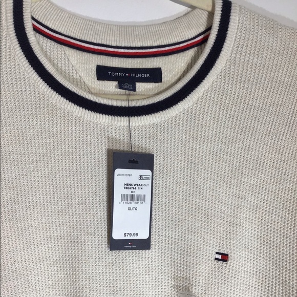 NWT, Tommy Hilfiger Men’s Sweater Size XL. - Picture 3 of 8